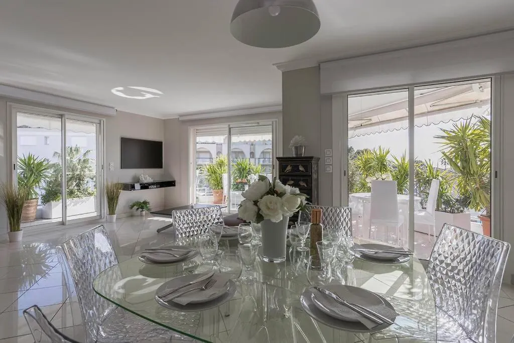 Le Bleuet Medicis & Sea View & 50M Plage & Clim & Piscine Apartment Cannes 0*,